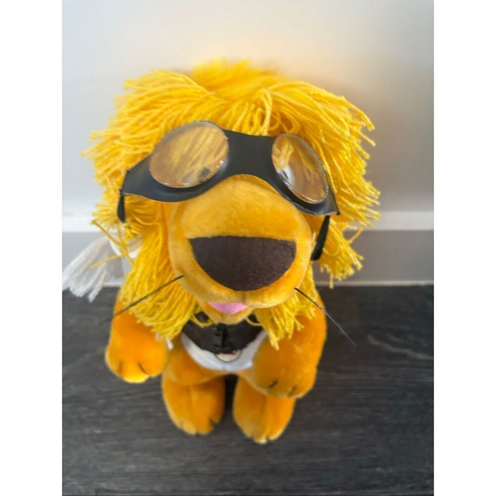 Vintage Delta Airlines Dusty The Air Lion Yellow Aviator Plush